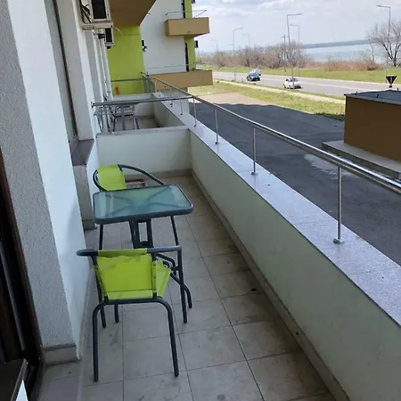 Summer Holiday Mamaia